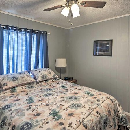Lake Havasu Home With Pool - 2 Miles To Waterfront! Лейк Хавасу Сити Екстериор снимка
